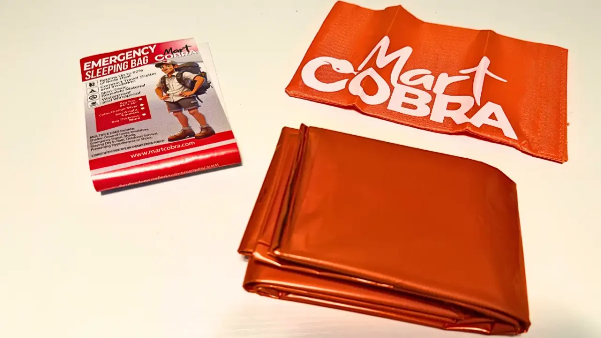 Mart Cobra Emergency Sleeping Bag Review: 4 Ounces of Backup mart cobra emergency sleeping bag package contents